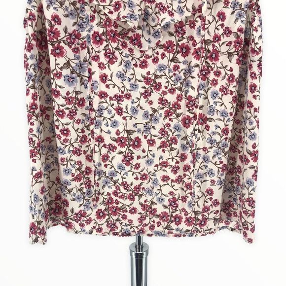 Collective Concepts Britt Floral Ruffle Short Sleeve Top Blouse size Small NWT - Picture 3 of 10